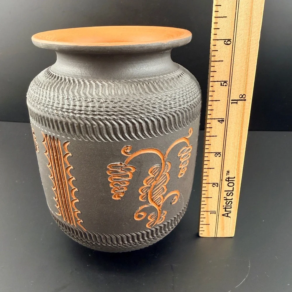 Vintage German Sgraffito Studio Pottery Jar Handarbeit Black Terracotta